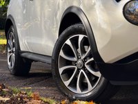 USED 2013 13 NISSAN JUKE 1.6 DIG-T Tekna SUV 5dr Petrol CVT 4WD Euro 5 (190 ps) 