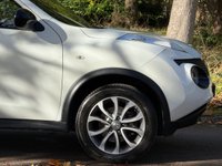 USED 2013 13 NISSAN JUKE 1.6 DIG-T Tekna SUV 5dr Petrol CVT 4WD Euro 5 (190 ps) 
