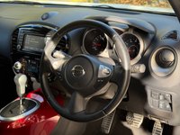 USED 2013 13 NISSAN JUKE 1.6 DIG-T Tekna SUV 5dr Petrol CVT 4WD Euro 5 (190 ps) 