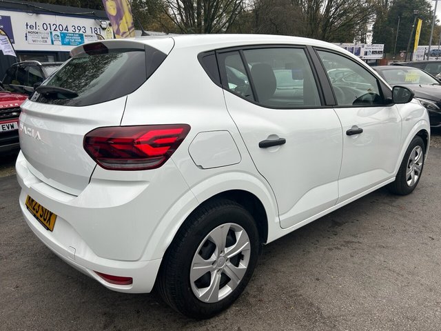 View our DACIA SANDERO