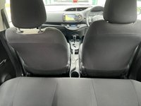 USED 2018 68 TOYOTA YARIS 1.5 VVT-h Design Hatchback 5dr Petrol Hybrid E-CVT Euro 6 (s/s) (100 ps) EXCELLENT CONDITION THROUGHOUT