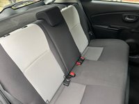 USED 2018 68 TOYOTA YARIS 1.5 VVT-h Design Hatchback 5dr Petrol Hybrid E-CVT Euro 6 (s/s) (100 ps) EXCELLENT CONDITION THROUGHOUT