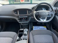 USED 2018 18 HYUNDAI IONIQ 28kWh Premium Hatchback 5dr Electric Auto (120 ps) 5 MAIN DEALER SERVICES