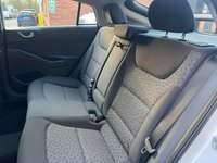 USED 2018 18 HYUNDAI IONIQ 28kWh Premium Hatchback 5dr Electric Auto (120 ps) 5 MAIN DEALER SERVICES