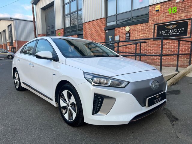 2018 18 Hyundai Ioniq 28kWh Premium Hatchback 5dr Electric Auto (120 ps)