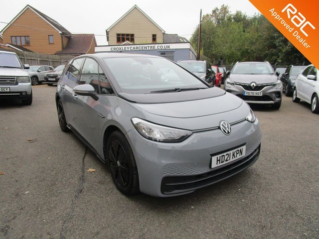 View our VOLKSWAGEN ID.3
