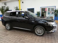 USED 2020 20 MITSUBISHI OUTLANDER 2.4h TwinMotor 13.8kWh Exceed Safety SUV 5dr Petrol Plug-in Hybrid CVT 4WD Euro 6 (s/s) (224 ps) SAT NAV LEATHER HEATED SEATS REAR VIEW CAMERA CRUISE CONTROL PARKING SENSORS 1 OWNER SERVICE HISTORY WARRANTY