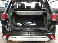 USED 2020 20 MITSUBISHI OUTLANDER 2.4h TwinMotor 13.8kWh Exceed Safety SUV 5dr Petrol Plug-in Hybrid CVT 4WD Euro 6 (s/s) (224 ps) SAT NAV LEATHER HEATED SEATS REAR VIEW CAMERA CRUISE CONTROL PARKING SENSORS 1 OWNER SERVICE HISTORY WARRANTY