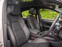USED 2023 23 PORSCHE CAYENNE 3.0 V6 E-Hybrid 17.9kWh Platinum Edition Coupe 5dr Petrol Plug-in Hybrid TiptronicS 4WD Euro 6 (s/s) (3.6kW Charger) (462 ps) Deposit Taken-Similar Required