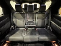 USED 2023 72 LAND ROVER DISCOVERY 3.0 D300 MHEV R-Dynamic SE Auto 4WD Euro 6 (s/s) 5dr Pan Roof - Black Leather