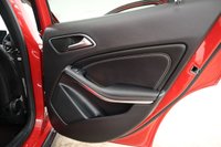 USED 2019 69 MERCEDES-BENZ GLA 1.6 GLA180 GPF Urban Edition SUV 5dr Petrol 7G-DCT Euro 6 (s/s) (122 ps) FANTASTIC SPEC WITH VERY LOW MILEAGE & SERVICE HISTORY