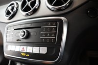 USED 2019 69 MERCEDES-BENZ GLA 1.6 GLA180 GPF Urban Edition SUV 5dr Petrol 7G-DCT Euro 6 (s/s) (122 ps) FANTASTIC SPEC WITH VERY LOW MILEAGE & SERVICE HISTORY