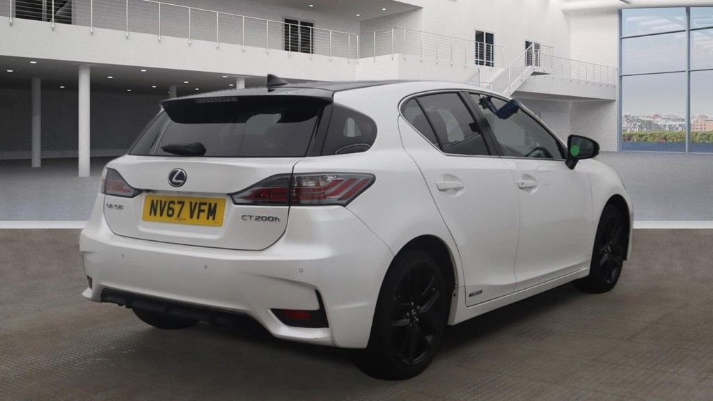 2017 Lexus CT Sport £13,495