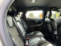 USED 2014 14 VOLVO V40 1.6 D2 R-Design Hatchback 5dr Diesel Manual Euro 5 (s/s) (115 ps) 