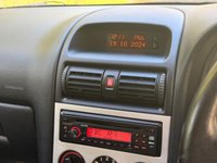 USED 2004 54 VAUXHALL ASTRA 1.6i Twinport 16v Sport Hatchback 5dr Petrol Manual (158 g/km, 101 bhp) 