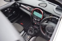 USED 2021 21 MINI HATCH 2.0 John Cooper Works Hatchback 3dr Petrol Steptronic Euro 6 (s/s) (231 ps) PAN ROOF / GP PACK / DIGI DASH