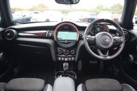 USED 2021 21 MINI HATCH 2.0 John Cooper Works Hatchback 3dr Petrol Steptronic Euro 6 (s/s) (231 ps) PAN ROOF / GP PACK / DIGI DASH