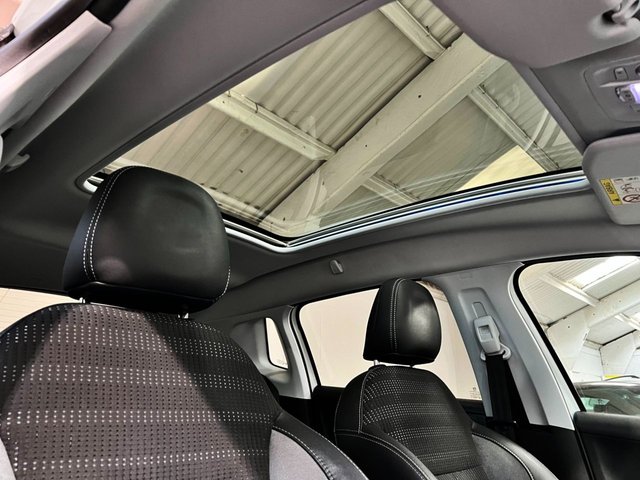 View our PEUGEOT 2008