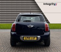 USED 2015 15 MINI COUNTRYMAN 2.0 Cooper D SUV 5dr Diesel Auto Euro 5 (112 ps) Interior Light Pack