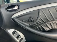 USED 2008 58 MERCEDES-BENZ CLK 3.5 CLK350 Avantgarde Cabriolet 2dr Petrol 7G-Tronic (241 g/km, 272 bhp) COMAND Nav | Leather Upholstery
