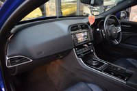 USED 2017 17 JAGUAR XE 2.0d R-Sport Saloon 4dr Diesel Auto AWD Euro 6 (s/s) (180 ps) VERY SMART LOOKING CAR