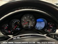 USED 2012 62 PORSCHE PANAMERA 4.8 V8 4S Hatchback 5dr Petrol PDK 4WD Euro 5 (s/s) (400 ps) 
