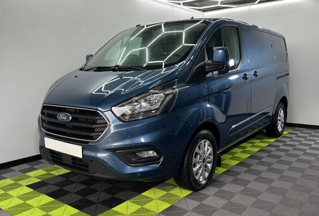 View our FORD TRANSIT CUSTOM