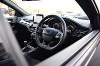 USED 2019 69 FORD FOCUS 2.3T EcoBoost ST Hatchback 5dr Petrol Manual Euro 6 (s/s) (280 ps) 1 OWNER / FULL SERVICE HISTORY