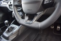 USED 2019 69 FORD FOCUS 2.3T EcoBoost ST Hatchback 5dr Petrol Manual Euro 6 (s/s) (280 ps) 1 OWNER / FULL SERVICE HISTORY