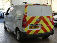 USED 2020 70 VAUXHALL VIVARO-E 3100 75kWh Dynamic Panel Van 5dr Electric Auto L1 H1 (136 ps) 3 SEATS APP SAT NAV ANDROID APPLE CARPLAY AIR CON BLUETOOTH REAR VIEW CAMERA CRUISE CONTROL PARKING SENSORS 2 OWNERS WE CAN REMOVE SHELVING RACKING LIGHTING LIVERY/GRAPHICS UPON REQUEST