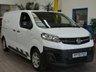 USED 2020 70 VAUXHALL VIVARO-E 3100 75kWh Dynamic Panel Van 5dr Electric Auto L1 H1 (136 ps) 3 SEATS APP SAT NAV ANDROID APPLE CARPLAY AIR CON BLUETOOTH REAR VIEW CAMERA CRUISE CONTROL PARKING SENSORS 2 OWNERS WE CAN REMOVE SHELVING RACKING LIGHTING LIVERY/GRAPHICS UPON REQUEST