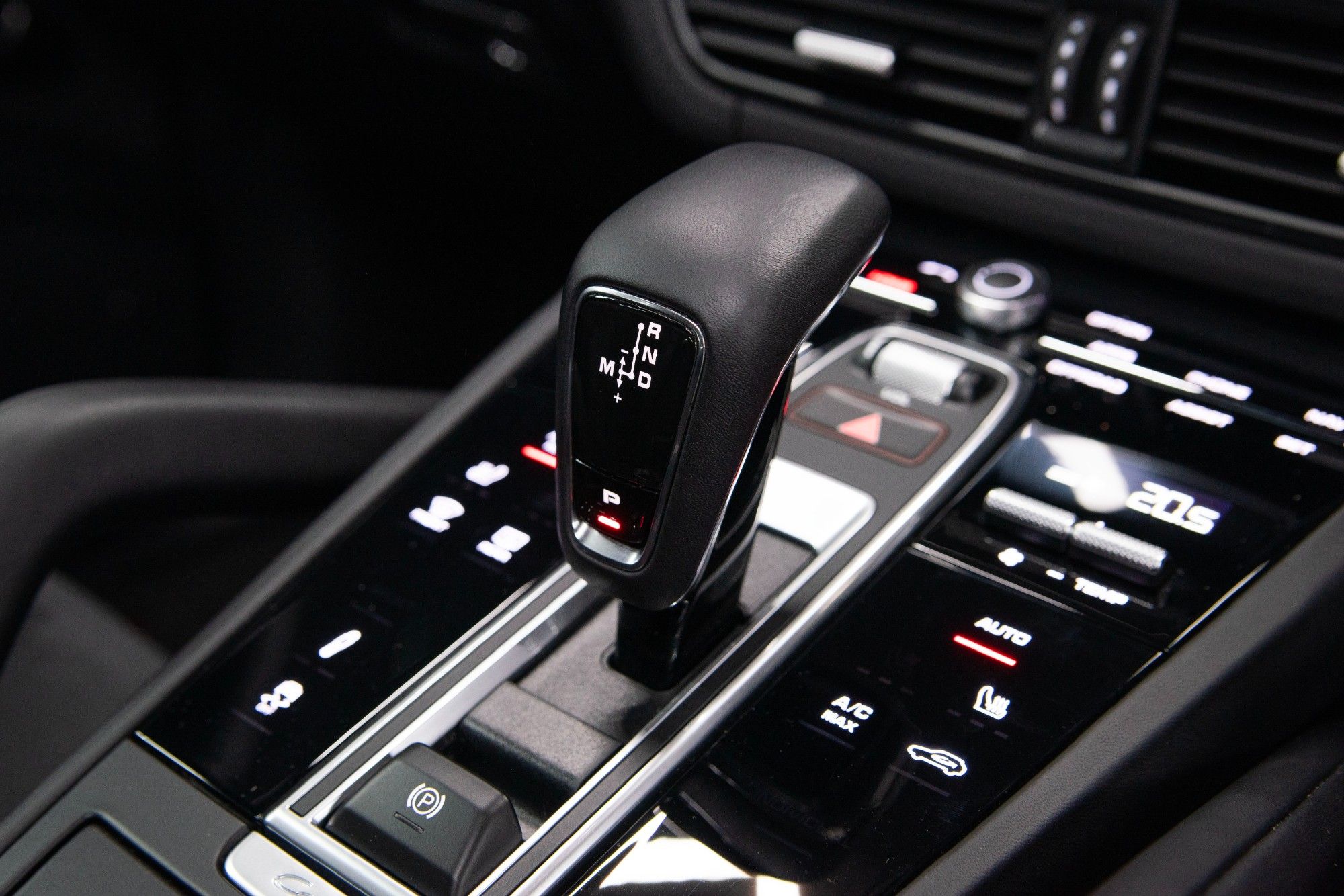 USED 2023 23 PORSCHE CAYENNE 4.0T V8 GTS 