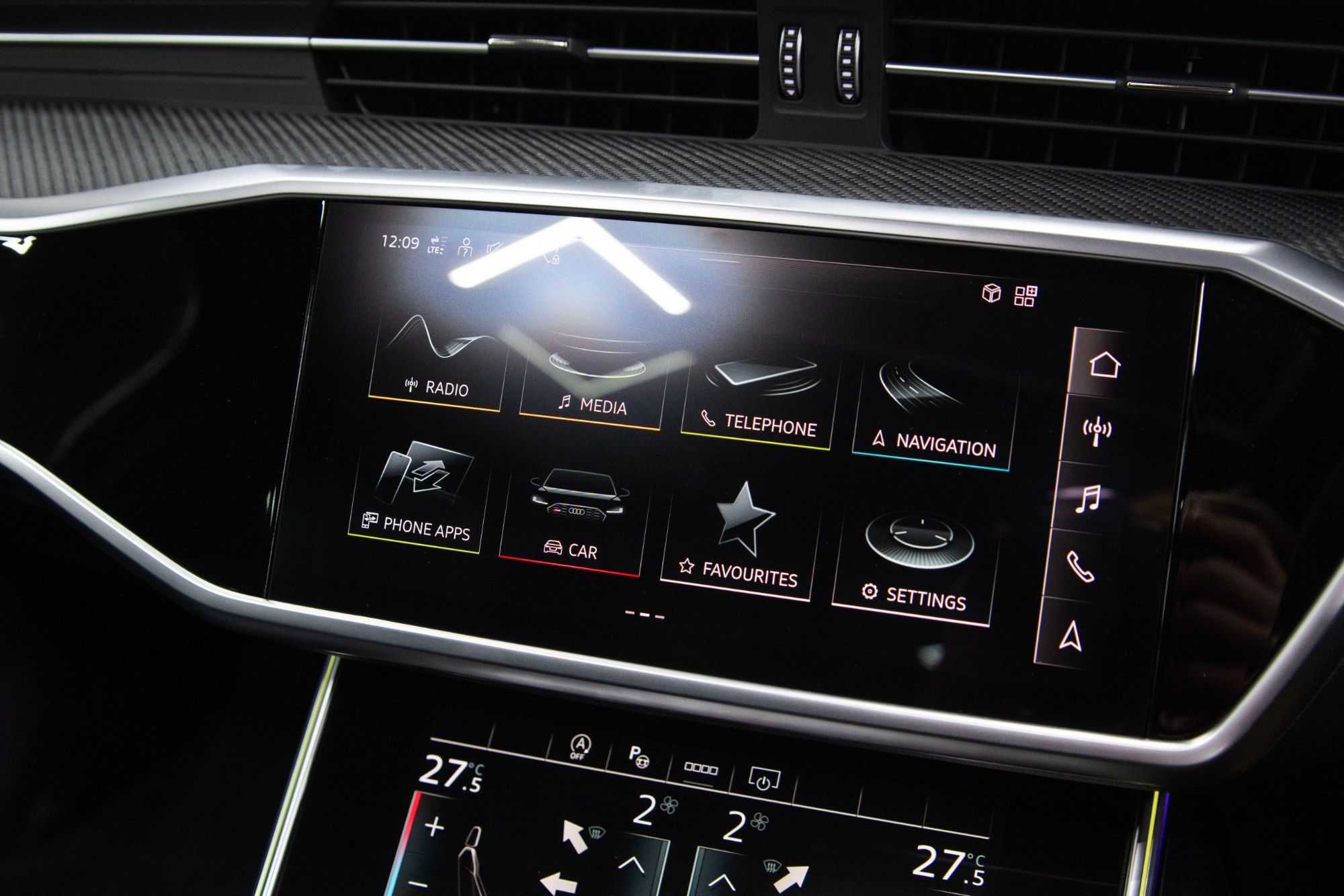 USED 2020 70 AUDI RS6 AVANT 4.0 TFSI V8 Carbon Black 