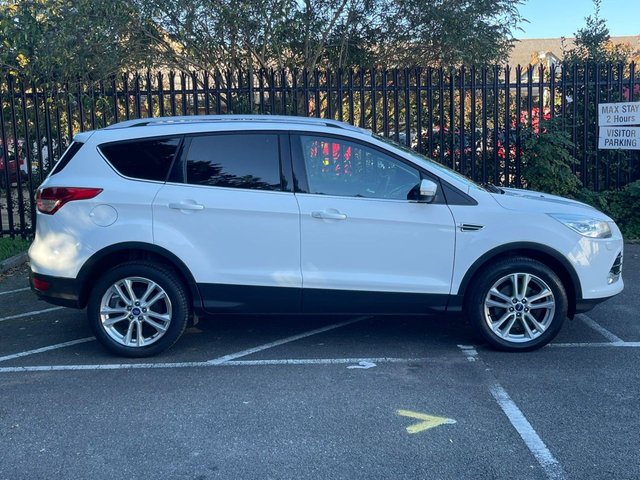 View our FORD KUGA