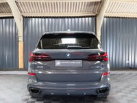 USED 2023 23 BMW X5 3.0 50e 25.7kWh M Sport SUV 5dr Petrol Plug-in Hybrid Steptronic xDrive Euro 6 (s/s) (489 ps) HUGE SPEC, PAN ROOF, COMFORT PACKAGE PLUS - 22 INCH ALLOY WHEELS - M SPORT PRO PACKAGE - TECHNOLOGY PACKAGE - AMAZING FINANCE DEALS AVAILABLE