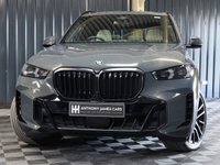 USED 2023 23 BMW X5 3.0 50e 25.7kWh M Sport SUV 5dr Petrol Plug-in Hybrid Steptronic xDrive Euro 6 (s/s) (489 ps) HUGE SPEC, PAN ROOF, COMFORT PACKAGE PLUS - 22 INCH ALLOY WHEELS - M SPORT PRO PACKAGE - TECHNOLOGY PACKAGE - AMAZING FINANCE DEALS AVAILABLE