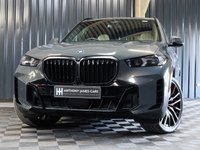USED 2023 23 BMW X5 3.0 50e 25.7kWh M Sport SUV 5dr Petrol Plug-in Hybrid Steptronic xDrive Euro 6 (s/s) (489 ps) HUGE SPEC, PAN ROOF, COMFORT PACKAGE PLUS - 22 INCH ALLOY WHEELS - M SPORT PRO PACKAGE - TECHNOLOGY PACKAGE - AMAZING FINANCE DEALS AVAILABLE