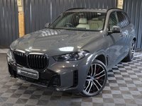 USED 2023 23 BMW X5 3.0 50e 25.7kWh M Sport SUV 5dr Petrol Plug-in Hybrid Steptronic xDrive Euro 6 (s/s) (489 ps) HUGE SPEC, PAN ROOF, COMFORT PACKAGE PLUS - 22 INCH ALLOY WHEELS - M SPORT PRO PACKAGE - TECHNOLOGY PACKAGE - AMAZING FINANCE DEALS AVAILABLE