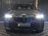 USED 2023 23 BMW X5 3.0 50e 25.7kWh M Sport SUV 5dr Petrol Plug-in Hybrid Steptronic xDrive Euro 6 (s/s) (489 ps) HUGE SPEC, PAN ROOF, COMFORT PACKAGE PLUS - 22 INCH ALLOY WHEELS - M SPORT PRO PACKAGE - TECHNOLOGY PACKAGE - AMAZING FINANCE DEALS AVAILABLE