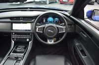 USED 2018 18 JAGUAR XF 3.0d V6 S Saloon 4dr Diesel Auto Euro 6 (s/s) (300 ps) PAN ROOF / PRO NAV / MERIDIAN