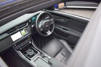 USED 2018 18 JAGUAR XF 3.0d V6 S Saloon 4dr Diesel Auto Euro 6 (s/s) (300 ps) PAN ROOF / PRO NAV / MERIDIAN