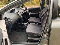 USED 2009 59 TOYOTA YARIS 1.33 Dual VVT-i TR Hatchback 5dr Petrol Manual Euro 4 (s/s) (101 ps) 2009/59reg TOYOTA YARIS TR 5DR VVTi - 1 FORMER KEEPER - VERY LOW MILEAGE - SERVICE HISTORY - HPI CLEAR - SUPPLIED 2 KEYS - 12 MONTHS FULL MOT - FRESHLY SERVICED - FREE 6 MONTHS WARRANTYR