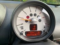 USED 2013 63 MINI COUNTRYMAN 1.6 Cooper D SUV 5dr Diesel Manual ALL4 Euro 5 (s/s) (112 ps) 2013/63reg MINI COOPER 'D' COUNTRYMAN - HUGE SPEC &pound;11K ADDITIONAL EXTRAS - ALL 4 4WD - DIESEL - 1 FORMER KEEPER - CHILLI PACK - SAT NAV - FULL LEATHER