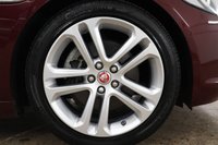 USED 2015 65 JAGUAR XE 2.0d Portfolio Saloon 4dr Diesel Auto Euro 6 (s/s) (180 ps) 