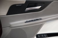 USED 2015 65 JAGUAR XE 2.0d Portfolio Saloon 4dr Diesel Auto Euro 6 (s/s) (180 ps) 
