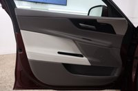USED 2015 65 JAGUAR XE 2.0d Portfolio Saloon 4dr Diesel Auto Euro 6 (s/s) (180 ps) 