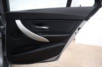 USED 2019 19 BMW 3 SERIES 2.0 320i SE Touring 5dr Petrol Manual Euro 6 (s/s) (184 ps) 1 PREVIOUS OWNER DEALER SERVICE HISTORY GREAT SPECIFICATION