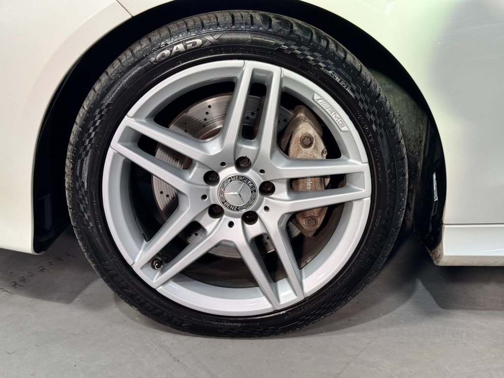 USED 2015 15 MERCEDES-BENZ E-CLASS 3.0 E350 V6 BlueTEC AMG Night Edition (Premium) Estate 5dr Diesel G-Tronic+ Euro 6 (s/s) (258 ps) PAN ROOF+HEAT LEATHER+REAR CAM