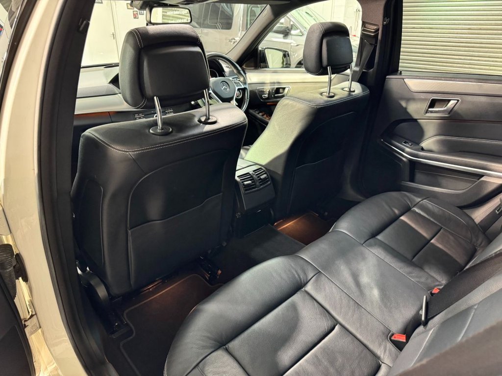 USED 2015 15 MERCEDES-BENZ E-CLASS 3.0 E350 V6 BlueTEC AMG Night Edition (Premium) Estate 5dr Diesel G-Tronic+ Euro 6 (s/s) (258 ps) PAN ROOF+HEAT LEATHER+REAR CAM