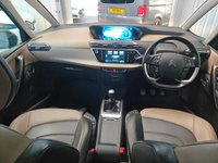USED 2016 16 CITROEN GRAND C4 PICASSO 2.0 BlueHDi Exclusive+ MPV 5dr Diesel Manual Euro 6 (s/s) (150 ps) 